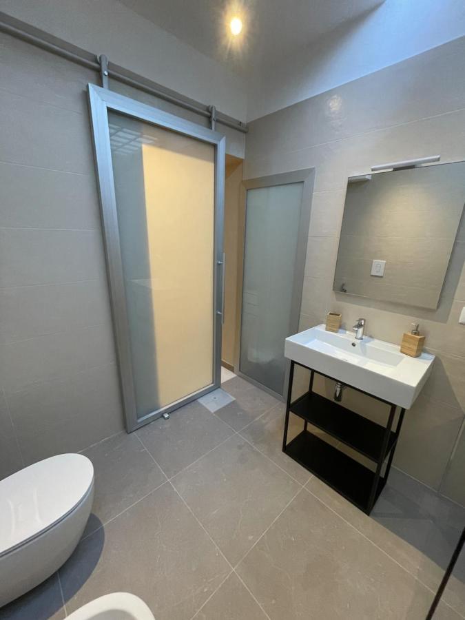 Alex Comfort House Bari Extérieur photo